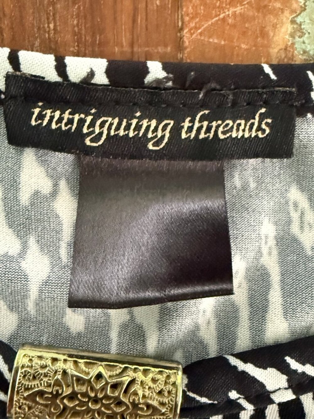 Intriguing Threads Sleeveless Tunic Size‎ Large - Picture 5 of 5